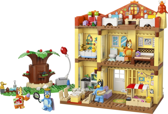 LEGO Bluey: Bluey’s Family House Playset 11203