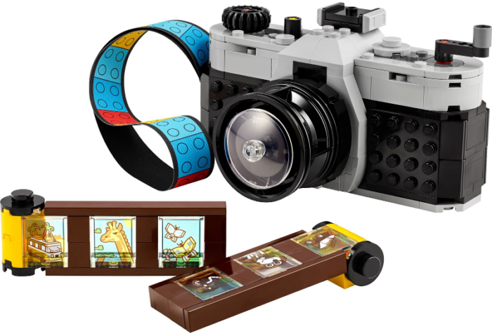 LEGO Creator 3 in 1 Retro Camera Toy for Creative Play 31147