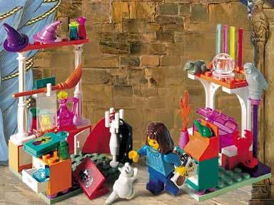 LEGO Harry Potter Diagon Alley Shops 4723