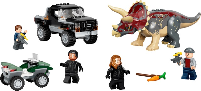 LEGO Jurassic World Triceratops Pickup Truck Ambush 76950